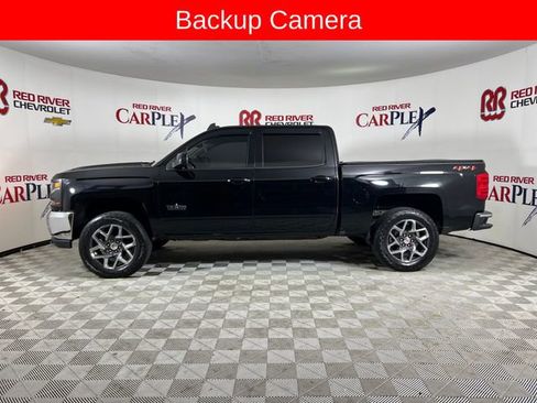 Used 2018 Chevrolet Silverado 1500 LT w/ Texas Edition AWD/4WD image 4