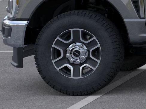 New 2026 Ford F250 Lariat w/ FX4 Off-Road Package image 19