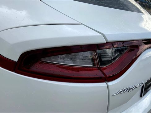 Used 2019 Kia Stinger GT2 image 26