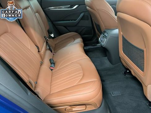 Used 2023 Maserati Levante GT AWD/4WD image 26