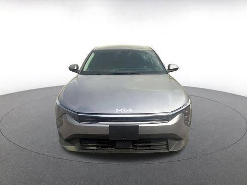 Used 2025 Kia K4 LXS image 5