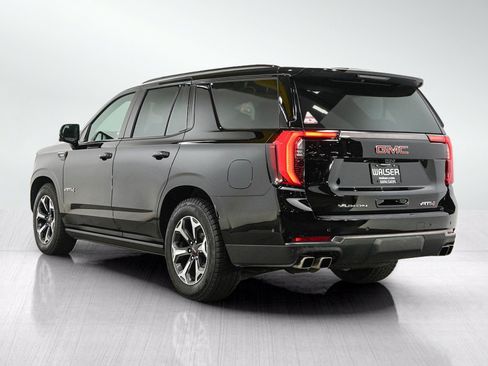 Used 2025 GMC Yukon AT4 Ultimate AWD/4WD image 3