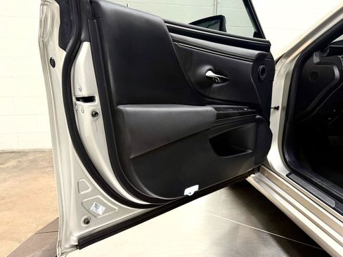 Used 2021 Lexus ES 300h w/ Accessory Package 2 FWD image 13