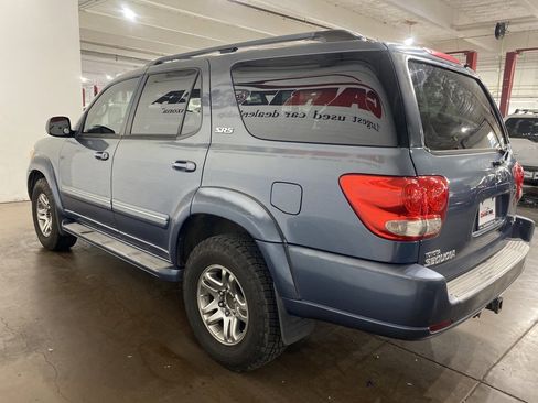 Used 2006 Toyota Sequoia SR5 image 6