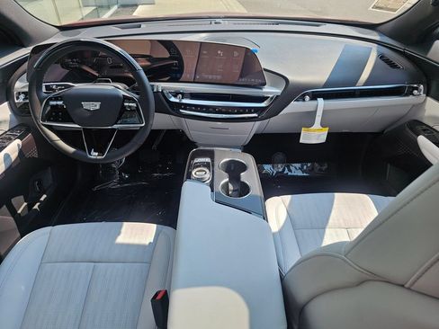 New 2026 Cadillac Lyriq Sport AWD/4WD image 17