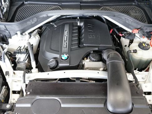 Used 2017 BMW X5 xDrive35i AWD/4WD image 57