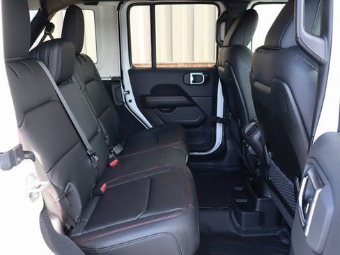 New 2026 Jeep Wrangler Unlimited Rubicon image 43