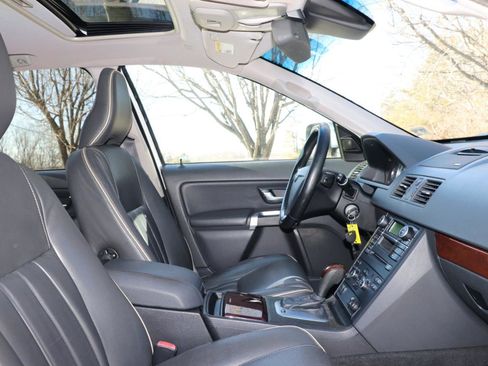 Used 2013 Volvo XC90 3.2 image 24