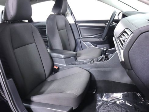Used 2019 Volkswagen Jetta S w/ Driver Assistance Package FWD image 36