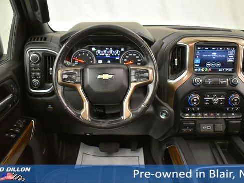 Used 2019 Chevrolet Silverado 1500 High Country w/ Technology Package image 5
