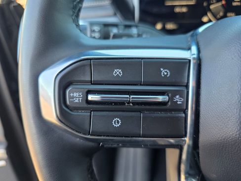 Certified 2025 GMC Acadia Elevation image 23