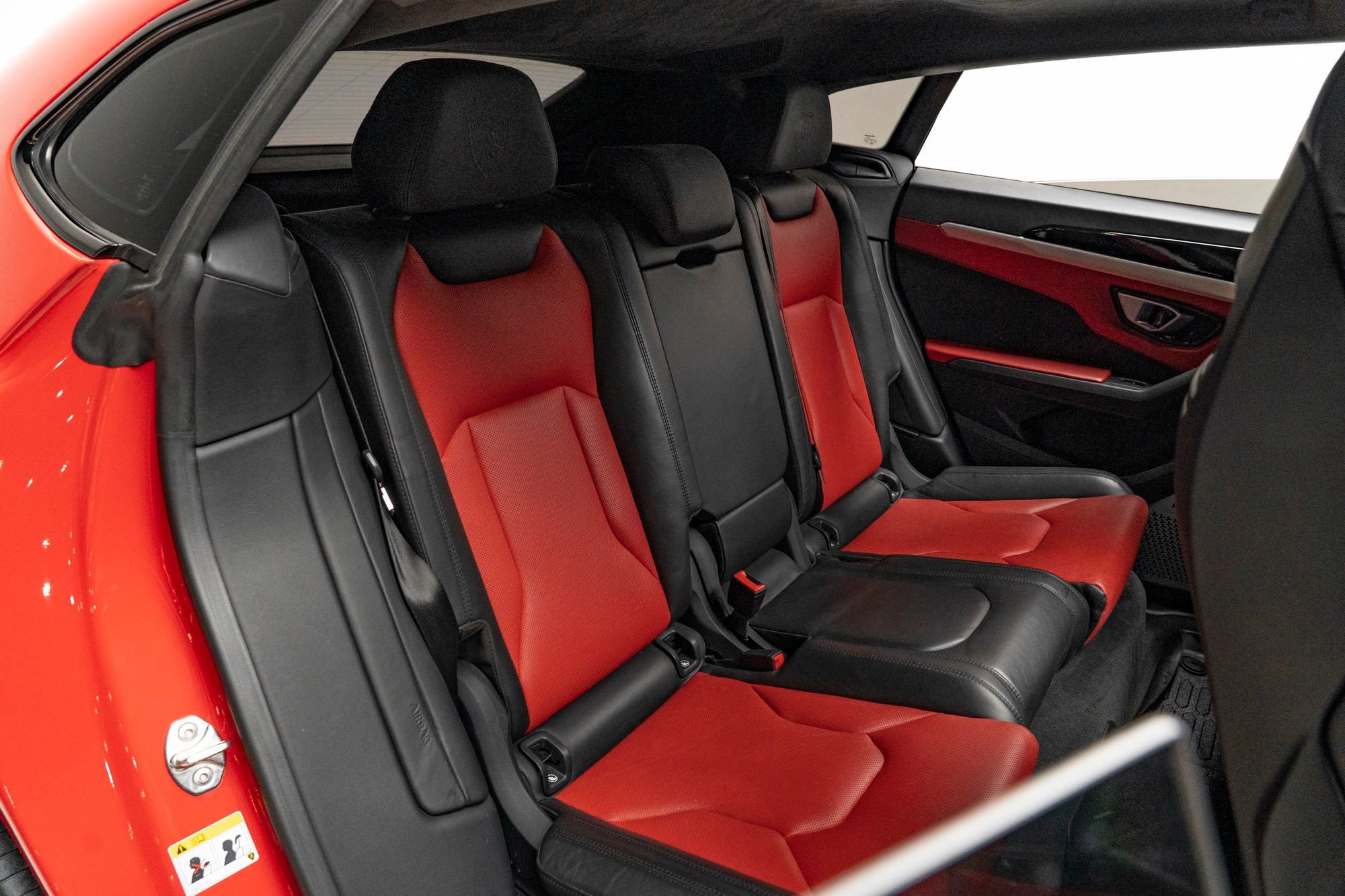 Used 2020 Lamborghini Urus AWD/4WD image 54