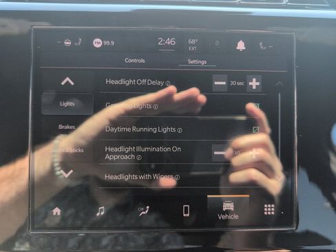 Used 2023 Jeep Grand Cherokee Altitude image 50