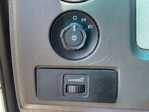 Used 2010 Ford F150 XL image 15