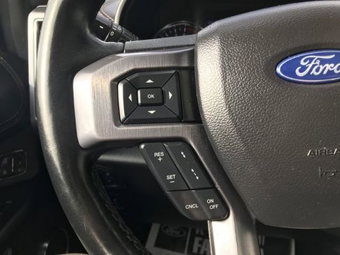 Certified 2020 Ford Expedition Platinum image 11