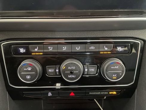 Used 2022 Volkswagen Atlas SE image 27