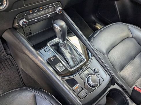 Used 2025 MAZDA CX-5 AWD 2.5 S w/ Preferred Package image 22