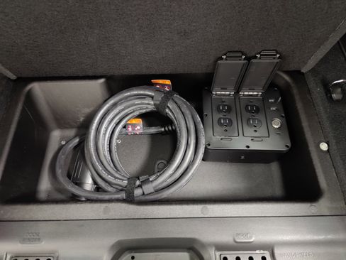 Used 2024 Jeep Wrangler Unlimited Rubicon 4xe w/ Technology Group image 16