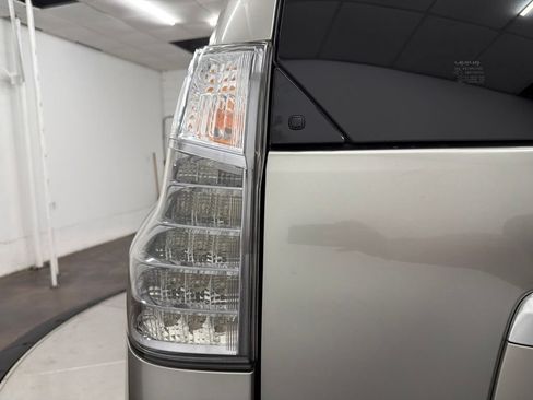 Used 2022 Lexus GX 460 Premium AWD/4WD image 12