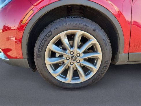 Used 2022 Lincoln Corsair AWD w/ Premium Package image 14