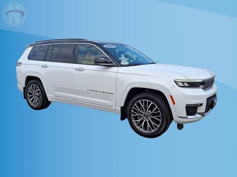 Certified 2025 Jeep Grand Cherokee L Summit AWD/4WD image 2