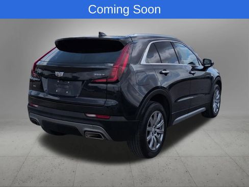 Used 2023 Cadillac XT4 Premium Luxury w/ Cold Weather Package AWD/4WD image 6
