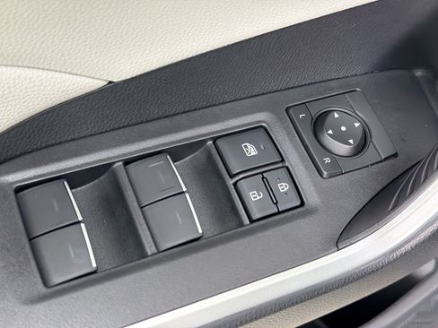 Certified 2025 Toyota RAV4 XLE w/ Convenience Package AWD/4WD image 21