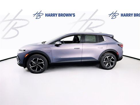 New 2026 Chevrolet Equinox EV LT image 28