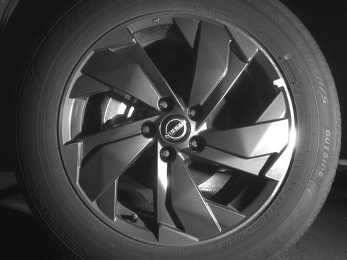 Used 2025 Nissan Rogue SV image 12