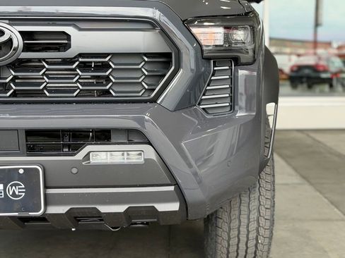 New 2026 Toyota Tacoma TRD Off-Road AWD/4WD image 5