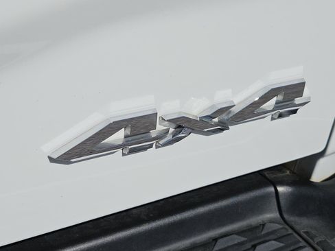 Used 2024 RAM 2500 Laramie image 9