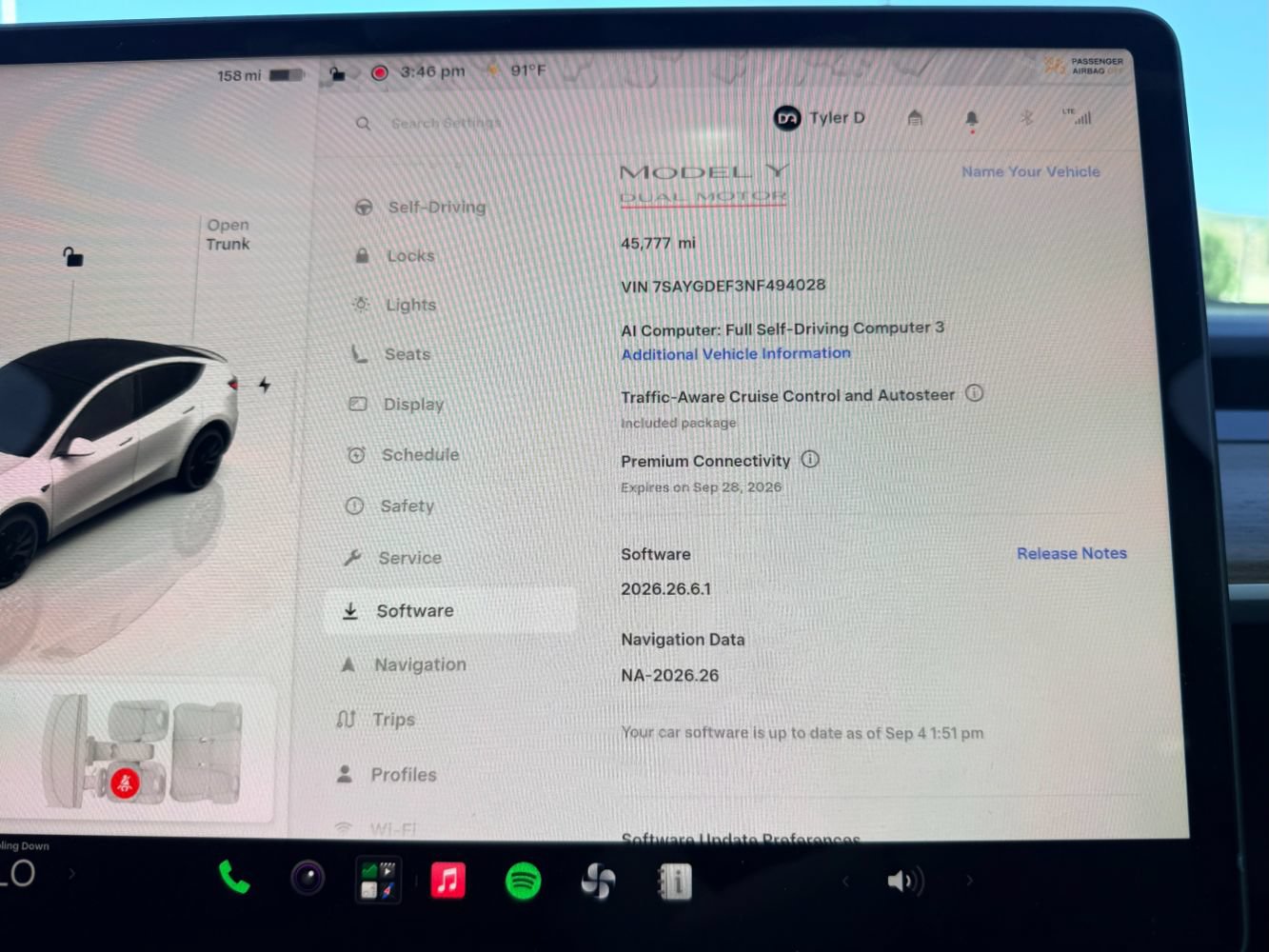 Used 2022 Tesla Model Y Performance AWD/4WD image 16