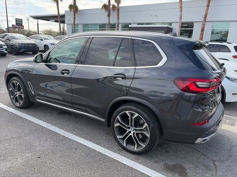Used 2023 BMW X5 sDrive40i w/ Premium Package image 4