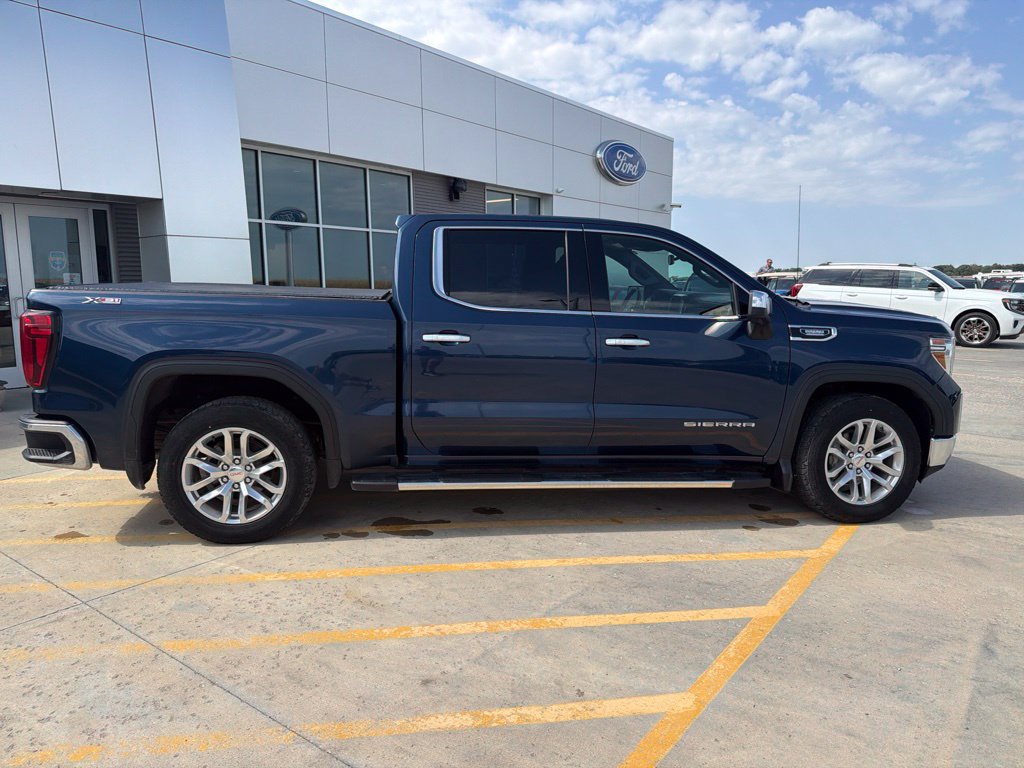 Used 2021 GMC Sierra 1500 SLT w/ SLT Premium Plus Package AWD/4WD image 10