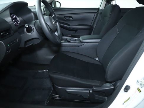 Used 2024 Nissan Sentra S image 18