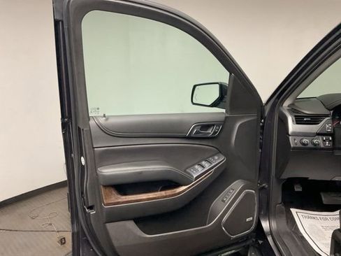 Certified 2018 Chevrolet Tahoe LT w/ Luxury Package AWD/4WD image 10