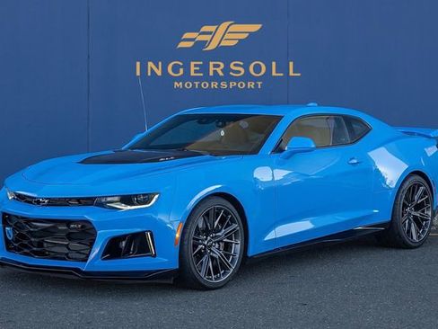Used 2022 Chevrolet Camaro ZL1 image 3