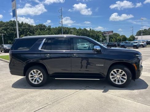 Used 2025 Chevrolet Tahoe Premier RWD image 7