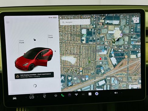 Used 2021 Tesla Model 3 Performance image 19