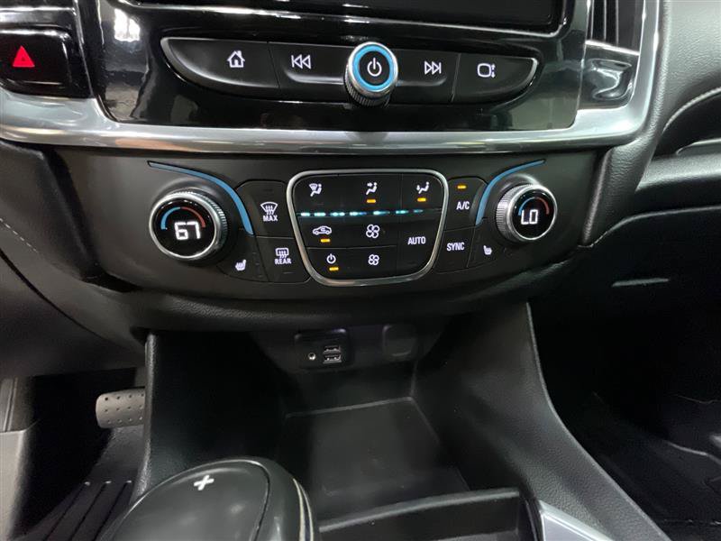 Used 2020 Chevrolet Traverse RS FWD image 16