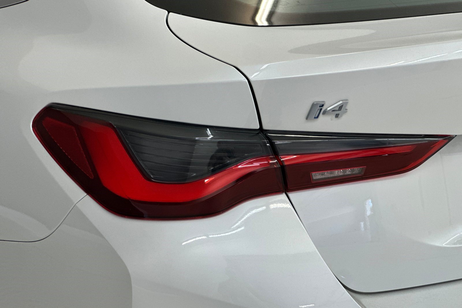 Certified 2023 BMW i4 eDrive40 w/ Premium Package RWD image 29