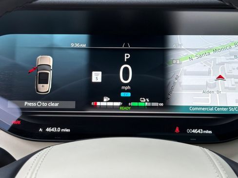 Used 2025 Land Rover Range Rover SE AWD/4WD image 23