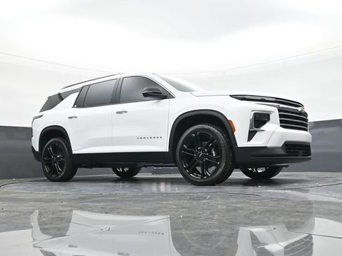 New 2026 Chevrolet Traverse LT w/ LPO, Floor Liner Package image 53