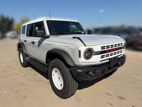 New 2026 Ford Bronco Heritage Edition AWD/4WD image 3