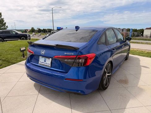 Used 2024 Honda Civic Touring image 5