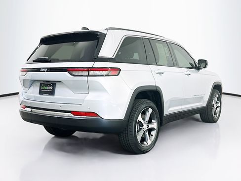 Used 2022 Jeep Grand Cherokee Limited 4xe AWD/4WD image 9