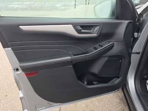 Used 2022 Ford Escape SE w/ Convenience Package image 21