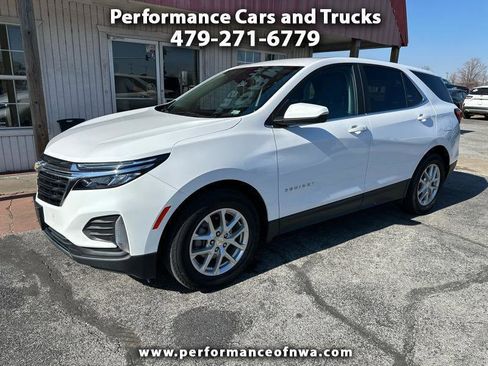 Used 2022 Chevrolet Equinox LT image 1