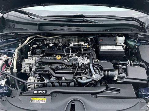 Used 2025 Toyota Corolla LE w/ LE Premium Package FWD image 30