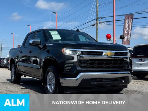 Used 2025 Chevrolet Silverado 1500 LT RWD image 4